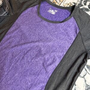 Under Armour HeatGear Fitted Purple Gray Short Sleeve‎ Athletic Top Womens Large